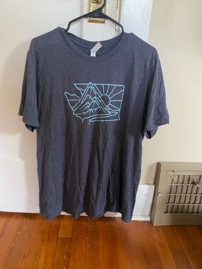 Bella Canvas Charcoal Tee with Light Blue Washington State Mountain Graphic